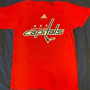 Washington Capitals short sleeve t (S)